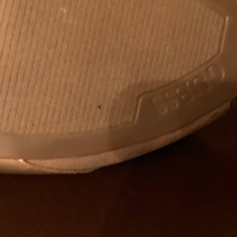 Designer Shoes - Picture 6 of 8